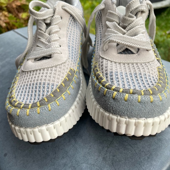 Tyche Platform sneakers, great back-to-school shoes for girls/ladies size US 7 - Picture 2 of 7